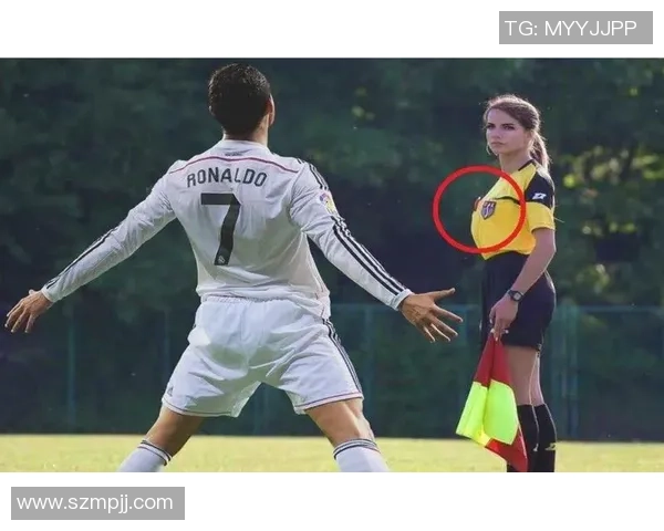 足球明星搞笑瞬间大盘点让你捧腹大笑的精彩视频合集